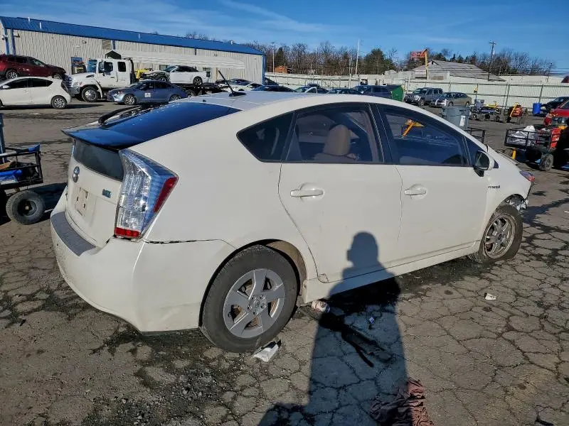 2010 TOYOTA PRIUS   