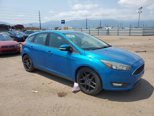 2016 FORD FOCUS SE  