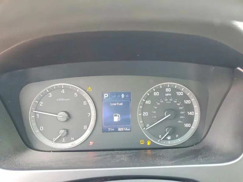 2017 HYUNDAI SONATA SE  