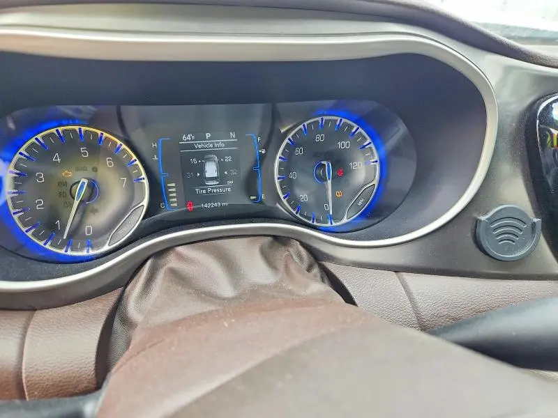 2017 CHRYSLER PACIFICA TOURING  