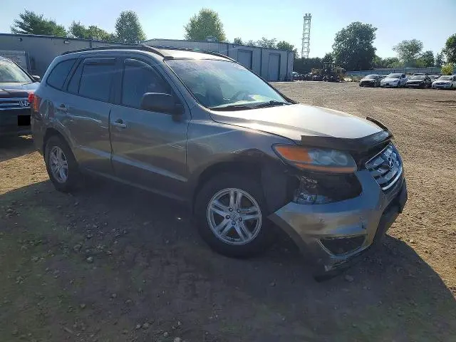 2011 HYUNDAI SANTA FE GLS  