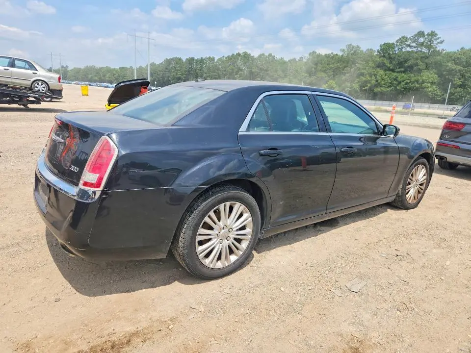 2014 CHRYSLER 300   