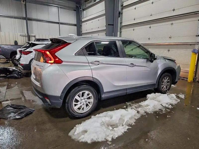 2019 MITSUBISHI ECLIPSE CROSS ES  