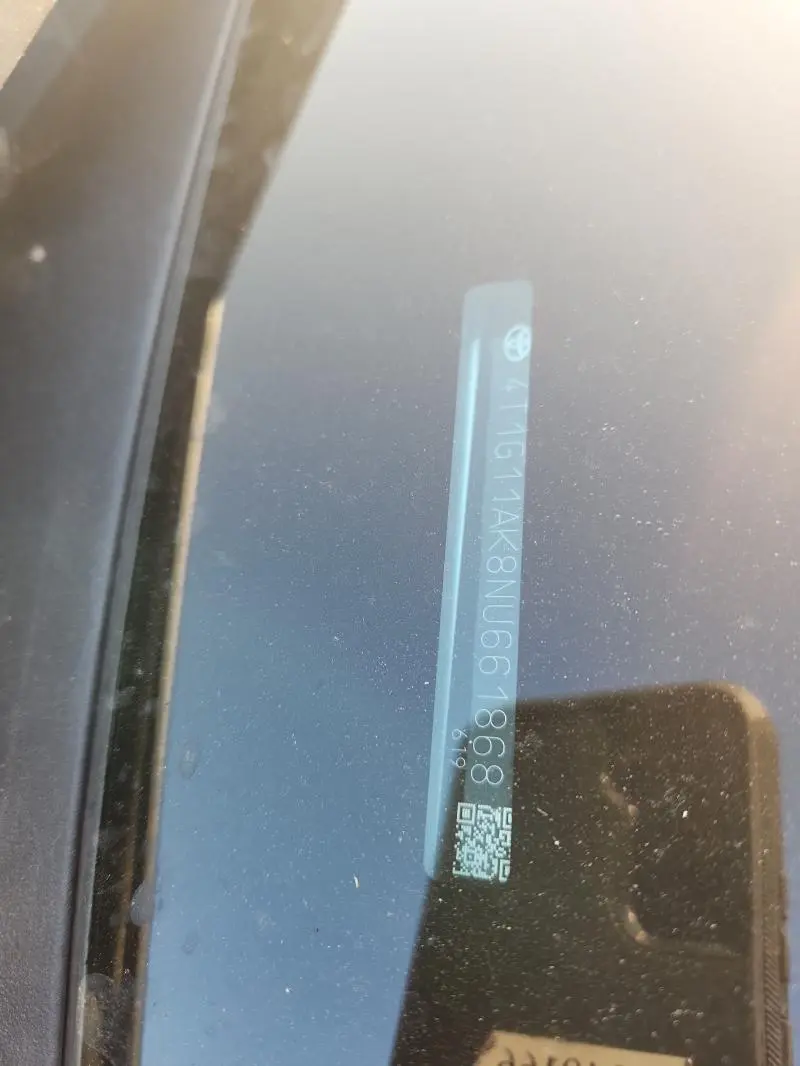 2022 TOYOTA CAMRY SE  