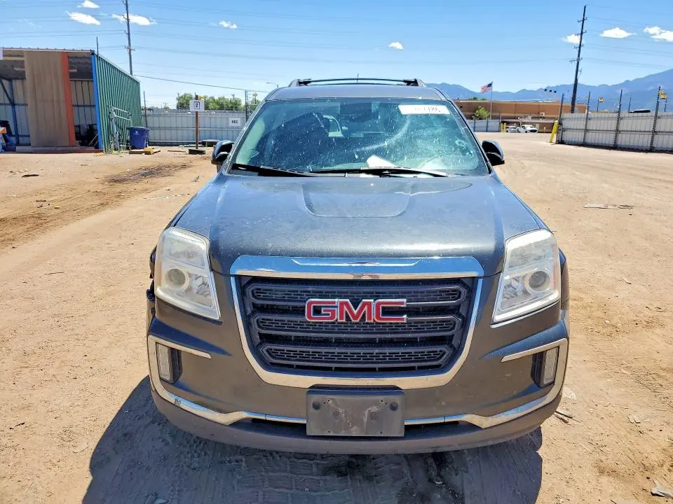 2017 GMC TERRAIN SLE  
