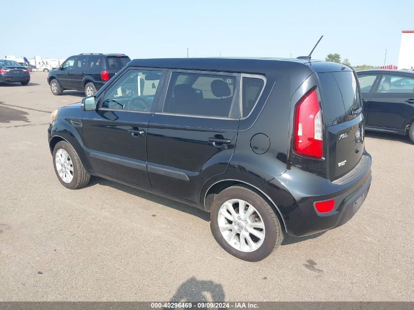 2013 KIA SOUL +