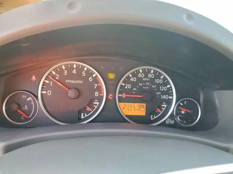 2011 NISSAN FRONTIER SV  