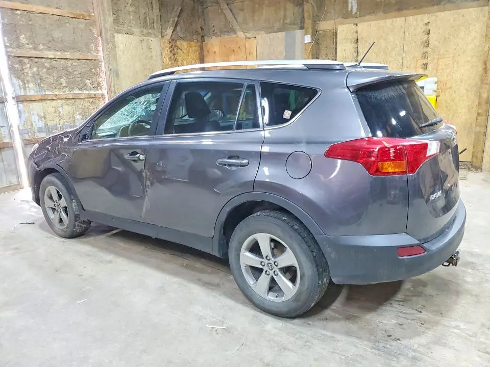 2015 TOYOTA RAV4 XLE  