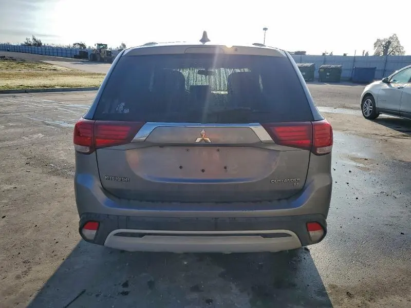 2019 MITSUBISHI OUTLANDER SE  