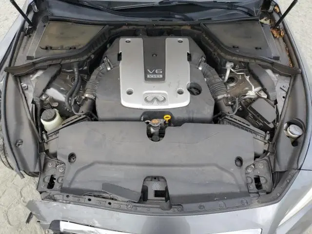 2015 INFINITI Q50 BASE