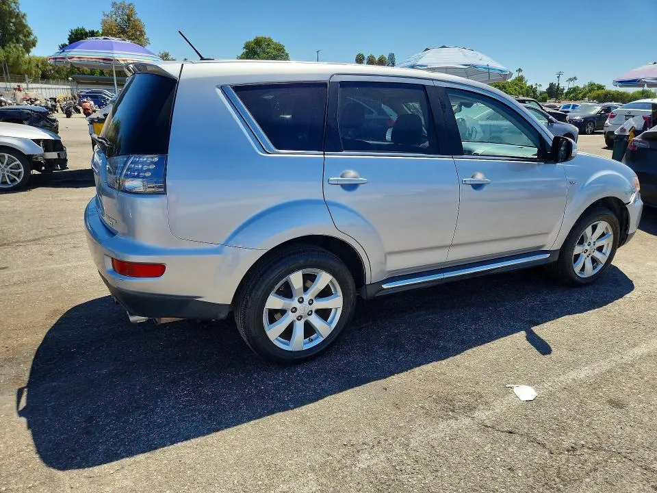 2013 MITSUBISHI OUTLANDER GT  
