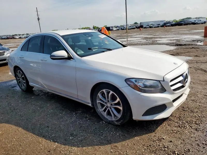 2016 MERCEDES-BENZ C 300  