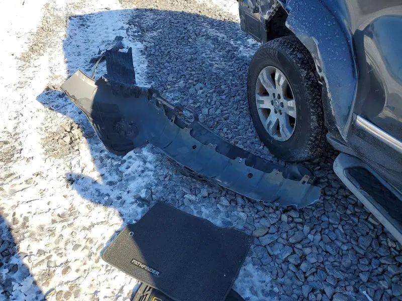 2011 NISSAN PATHFINDER S  
