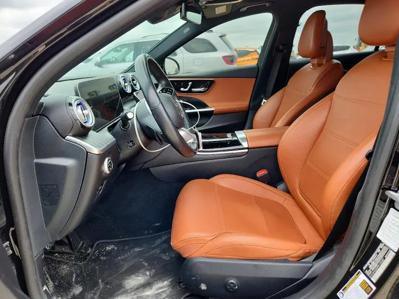 2023 MERCEDES-BENZ C 300  