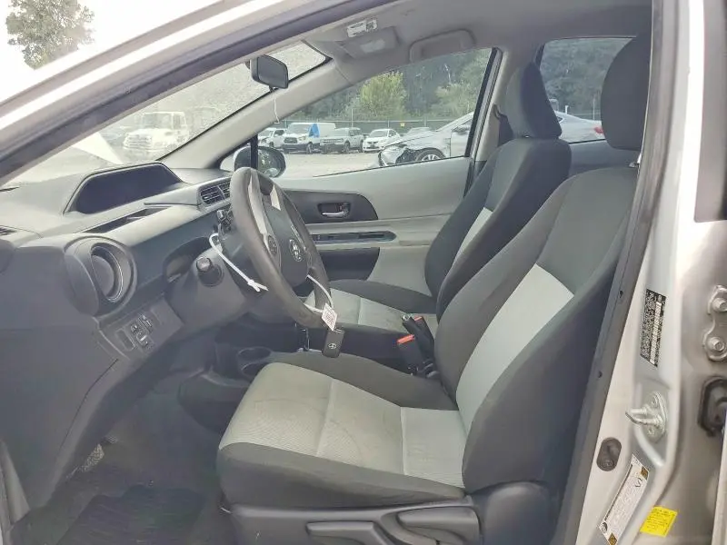 2013 TOYOTA PRIUS C THREE  
