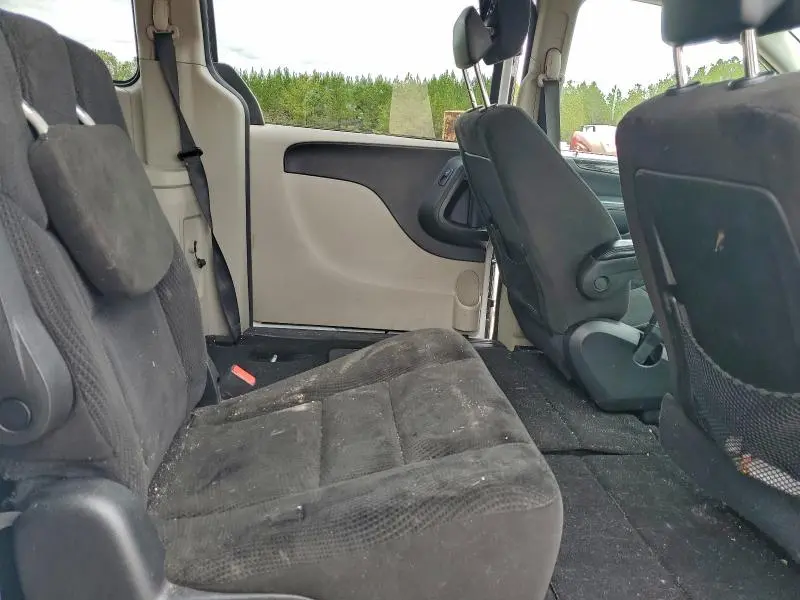 2017 DODGE GRAND CARAVAN SE  