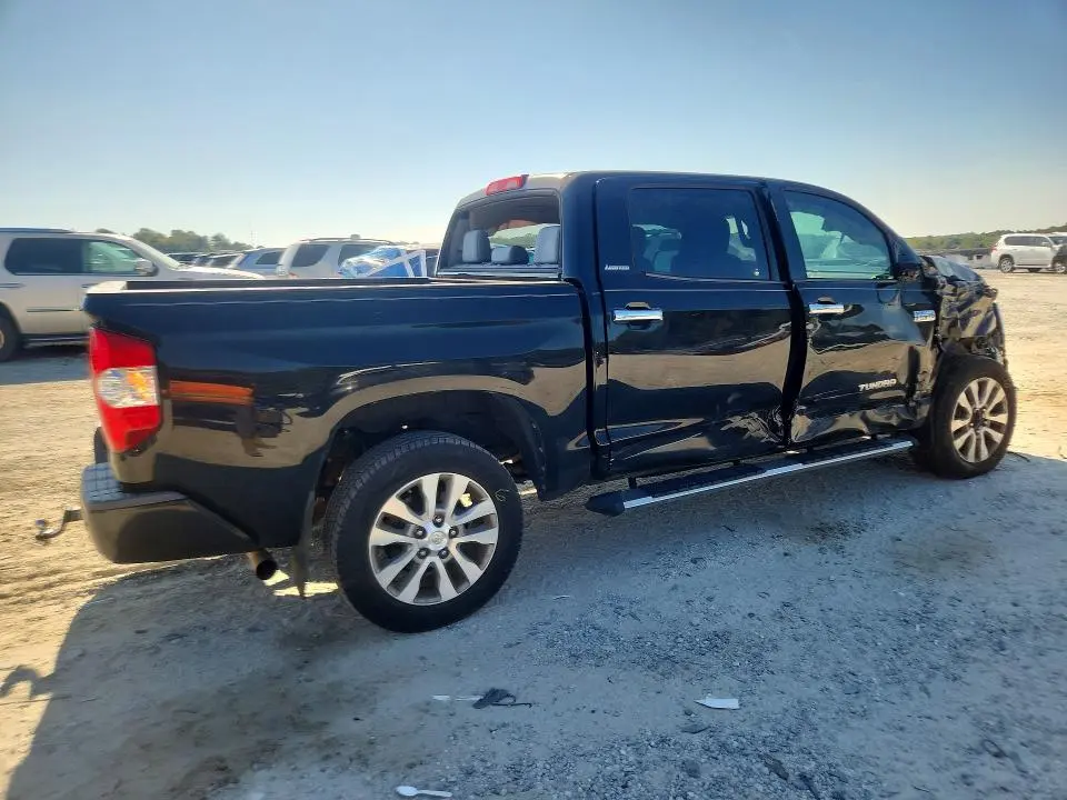 2017 TOYOTA TUNDRA CREWMAX LIMITED  