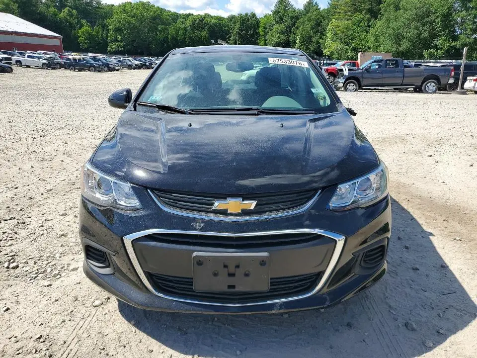 2017 CHEVROLET SONIC LT  