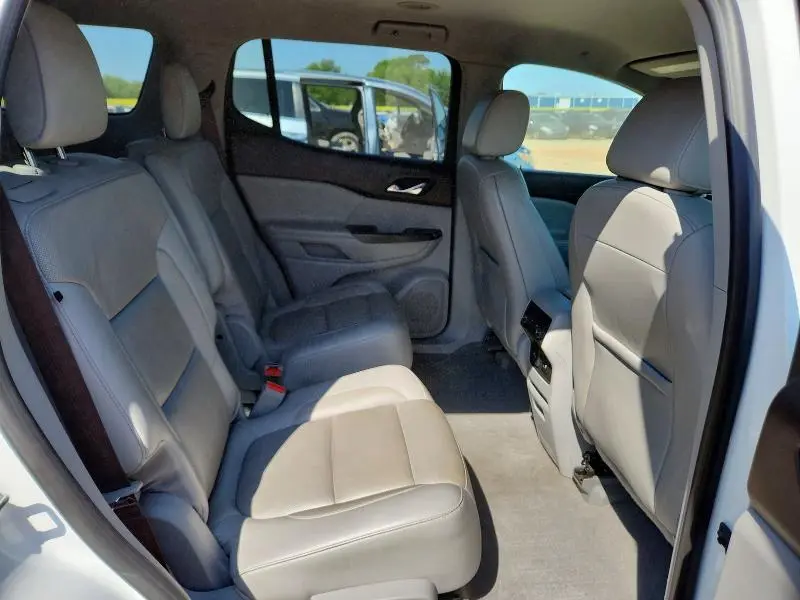 2018 GMC ACADIA SLT-1  