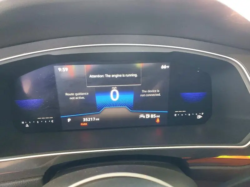 2022 VOLKSWAGEN TIGUAN SE  