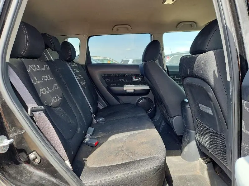 2012 KIA SOUL +  