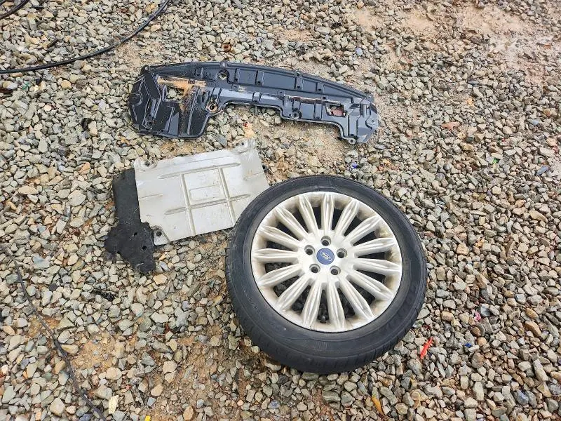 2013 FORD FUSION SE HYBRID  