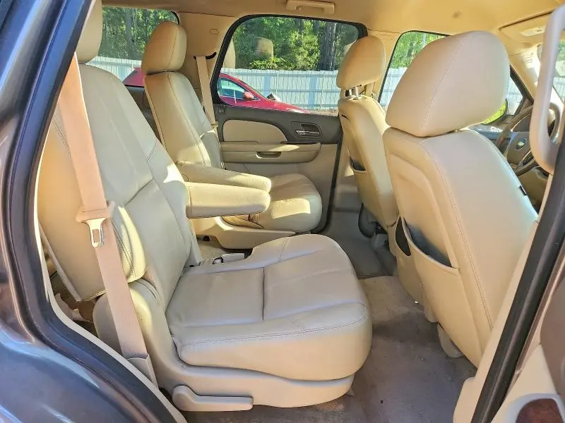 2011 CHEVROLET TAHOE K1500 LT  
