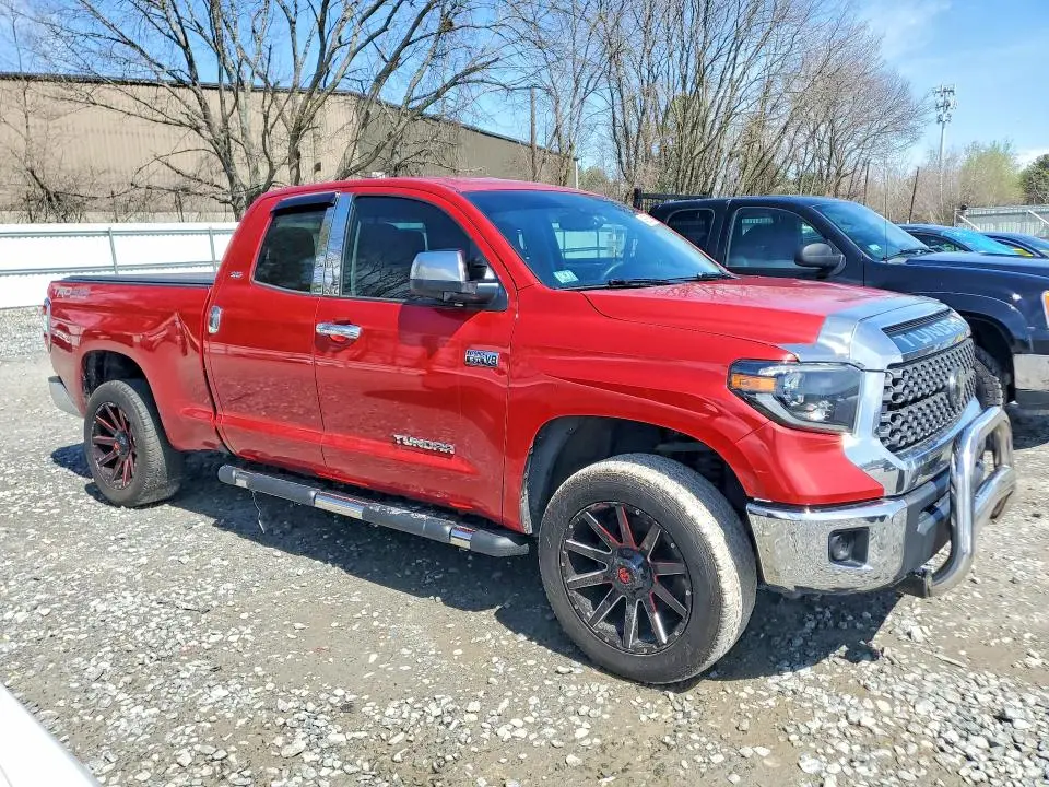 2020 TOYOTA TUNDRA SR5  