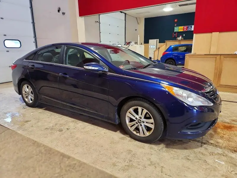 2014 HYUNDAI SONATA GLS  