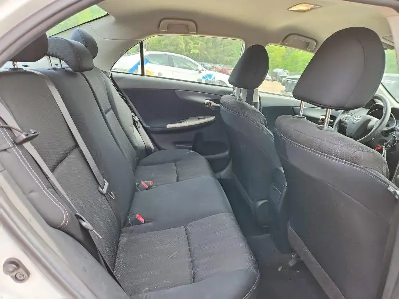 2013 TOYOTA COROLLA S  