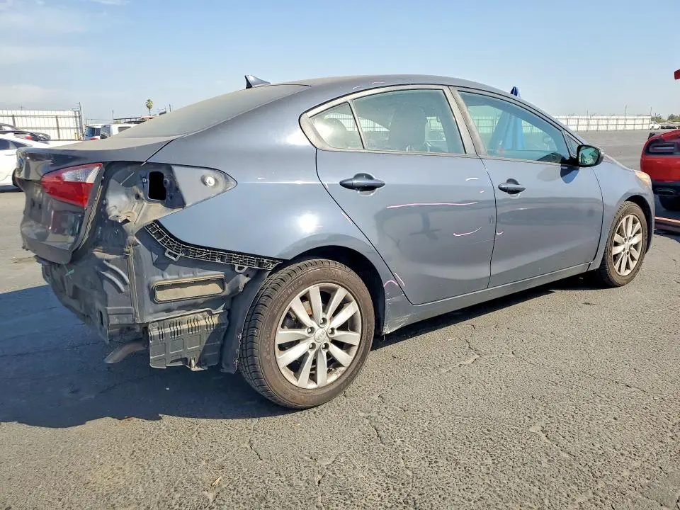 2016 KIA FORTE LX  