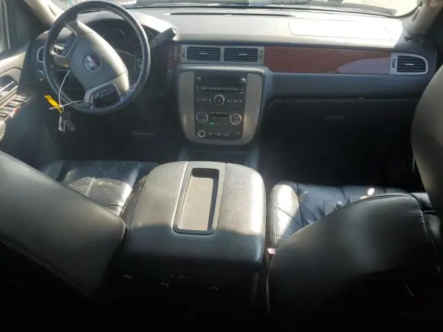 2011 GMC YUKON SLT  