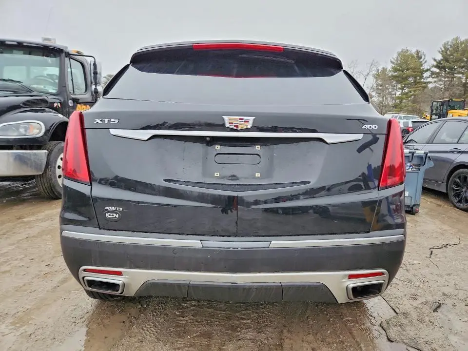 2021 CADILLAC XT5 PREMIUM LUXURY  