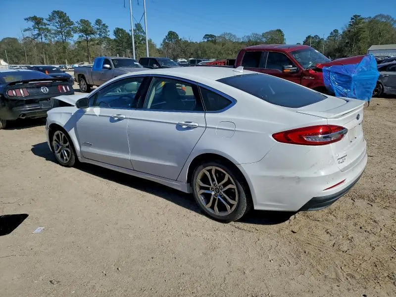 2019 FORD FUSION TITANIUM  