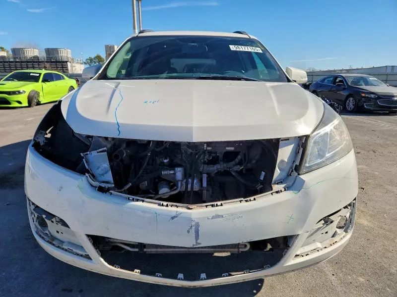 2014 CHEVROLET TRAVERSE LT  