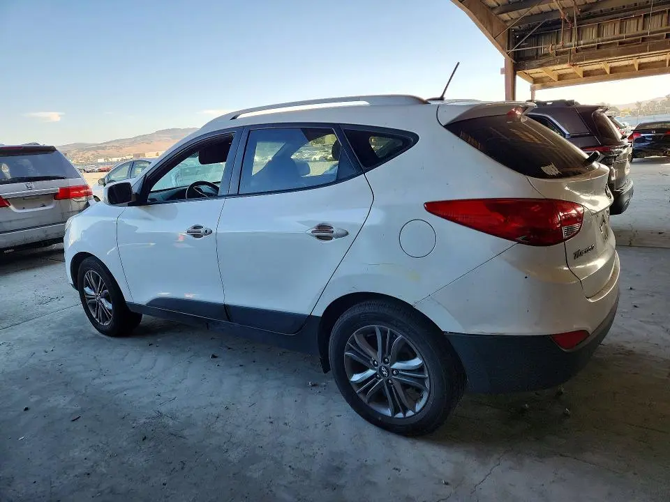 2015 HYUNDAI TUCSON SE  