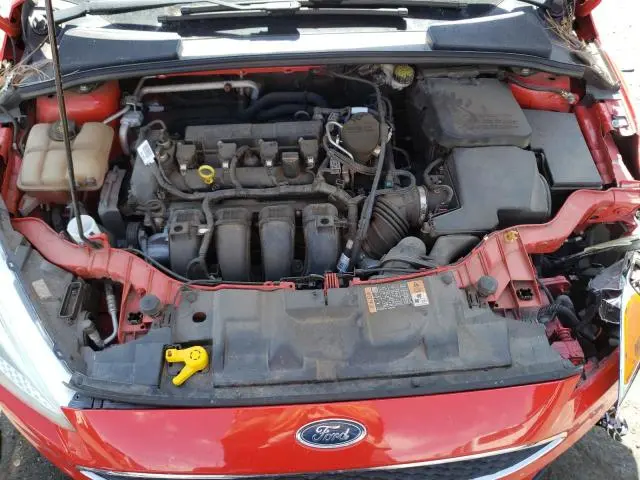 2016 FORD FOCUS SE  