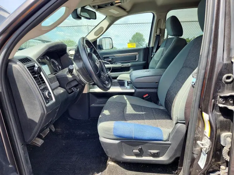 2015 RAM 2500 SLT  