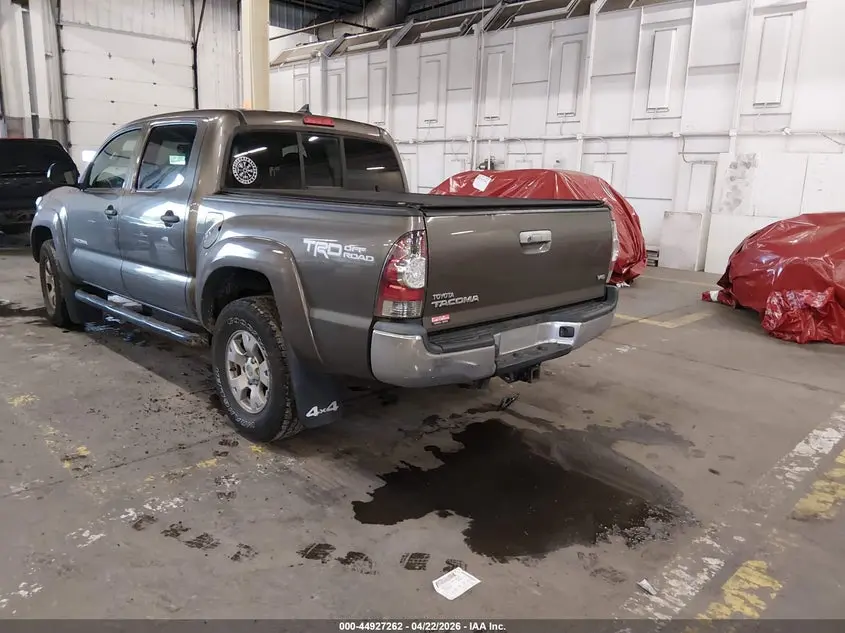 2013 TOYOTA TACOMA BASE V6