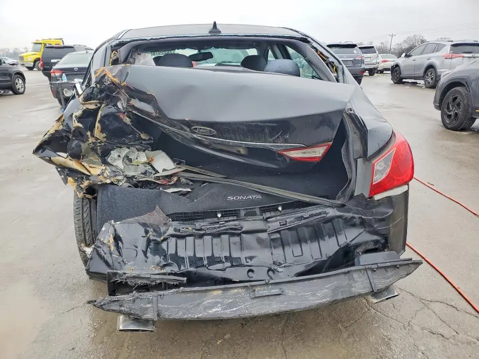 2012 HYUNDAI SONATA SE  