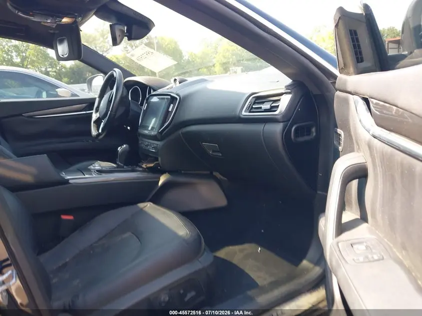 2017 MASERATI GHIBLI  