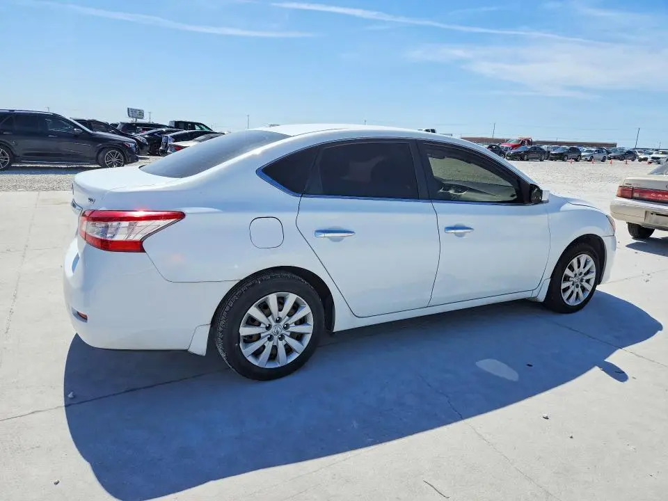 2015 NISSAN SENTRA SV  