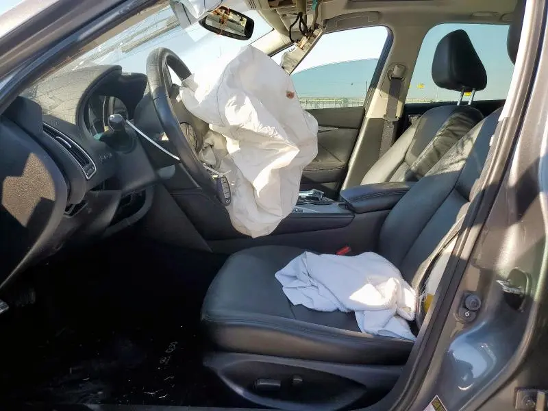 2015 INFINITI Q50 BASE  