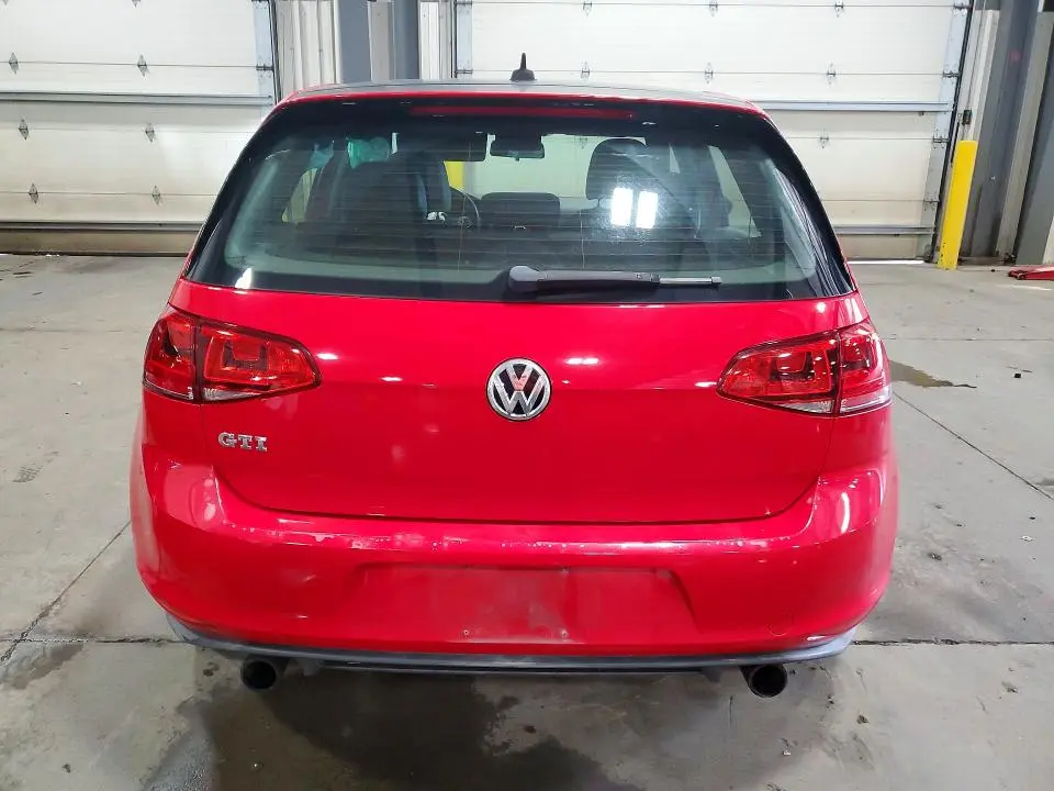 2015 VOLKSWAGEN GTI   