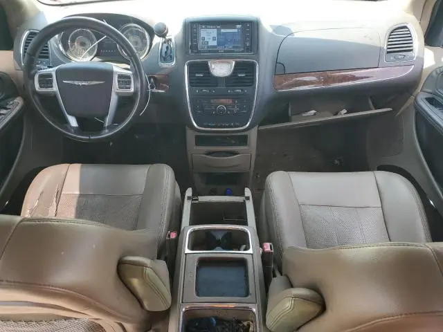 2011 CHRYSLER TOWN & COUNTRY TOURING L  