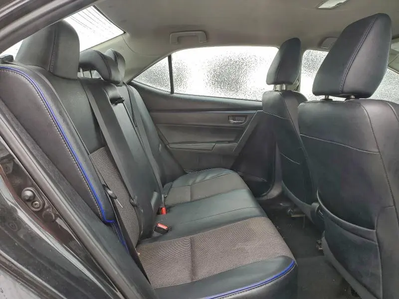 2018 TOYOTA COROLLA SE  