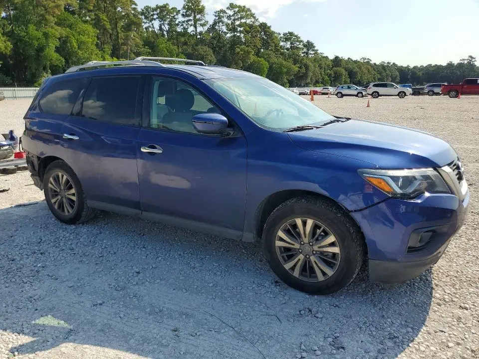 2020 NISSAN PATHFINDER SV  