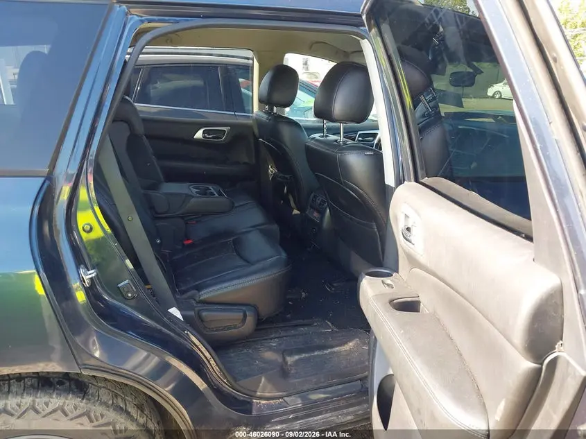 2016 NISSAN PATHFINDER SL