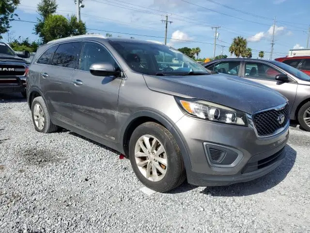 2017 KIA SORENTO LX  