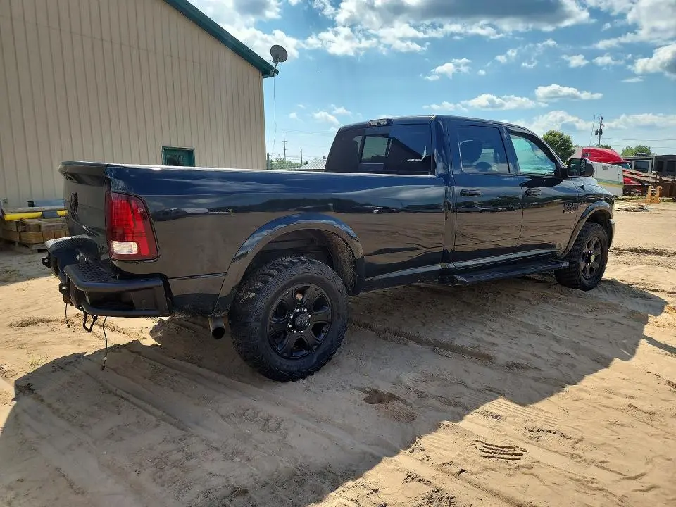 2018 RAM 3500 LARAMIE  